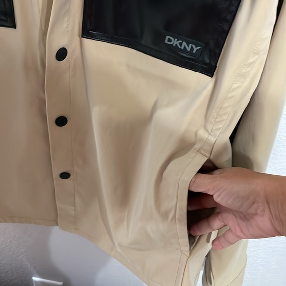 DKNY men button up shirt - Picture 5 of 9